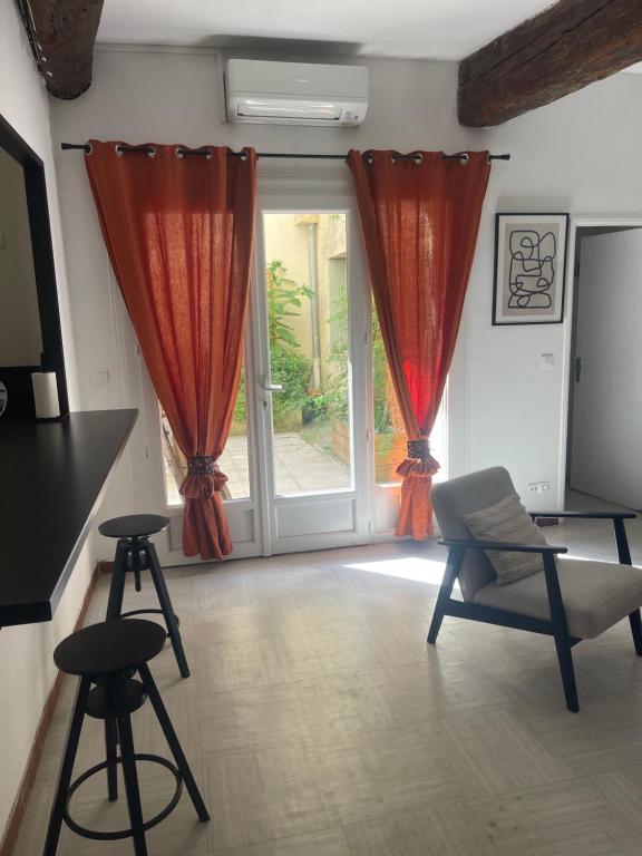 Appartement intra muros avec cour privée - 4