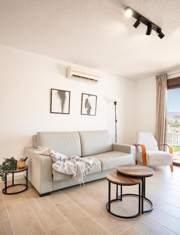 Lambda beach house piscina y parking - 3