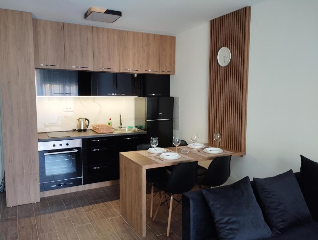 Apartment with pool, Veliko Gradište