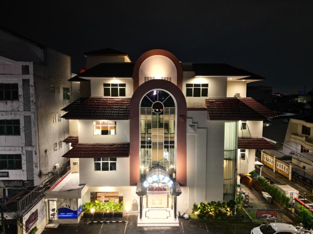 Corvel by Behomy, Jakarta