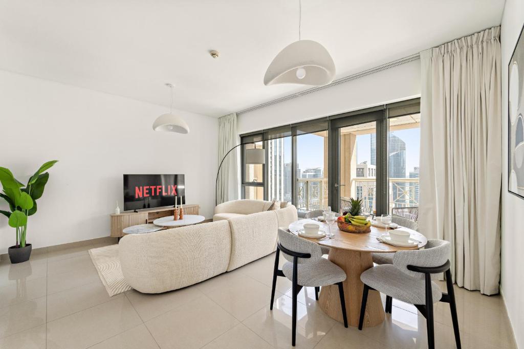 VayK - Modern 1BR in Downtown Dubai, Dubaï
