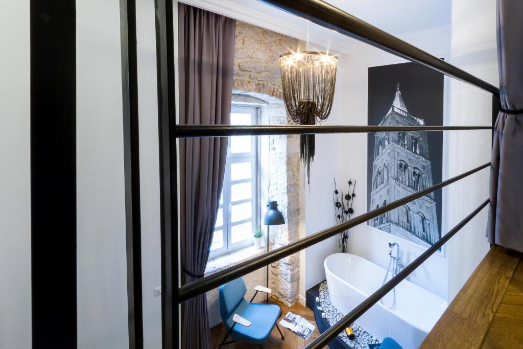 DeZign Superior Apartments &amp; Rooms — Hotel in Zadar