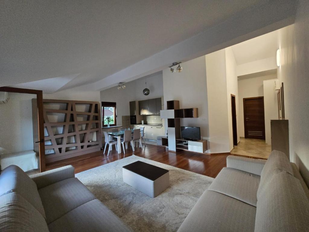 Apartman Milunović, Dobrota