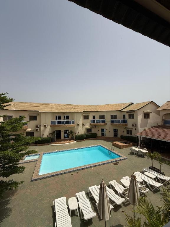 TRANQUIL RESORT HOTEL, Brusubi