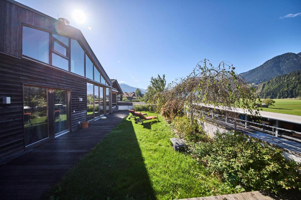 Penthouse Holleis - 1