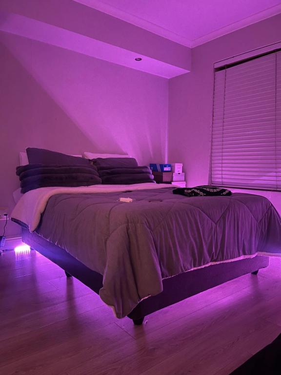 The Paragon, Vosburg