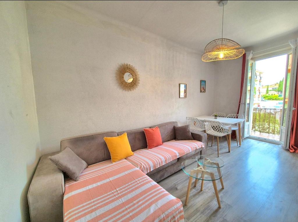 Carolina, T3 centre historique de Bandol, Bandol