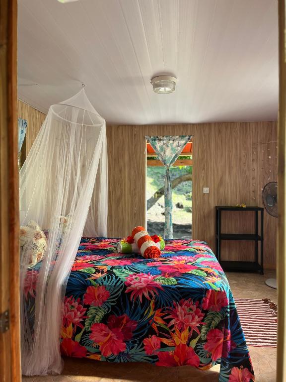 Hei Maurua, Te-Fare-Arii