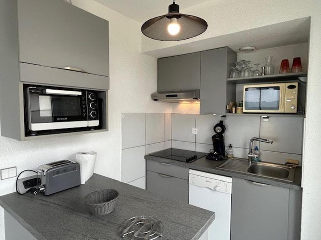 Appartement à Royan, vue mer, proche plage du Chay - FR-1-494-75 - 1