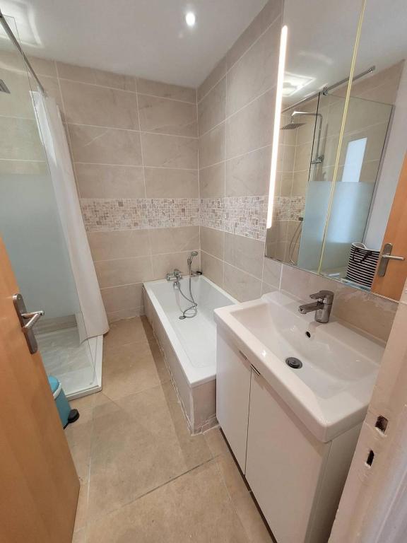 Centre Ville Appartement t2 pour 4 personnes N31 - 5