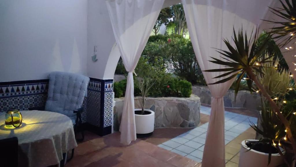 VERA BEACH - Beachside with pool, wifi and AC, Vera