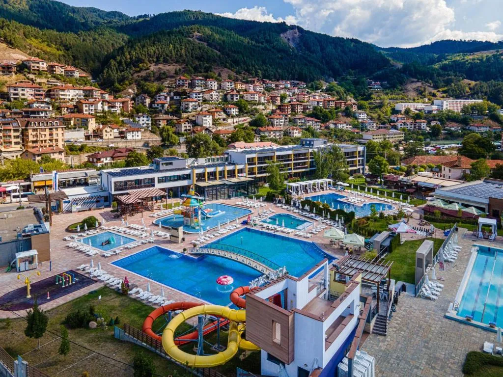 Парк Хотел Модър, hotel in Devin