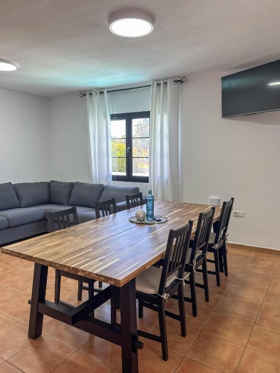 Surf and Stay House - 4