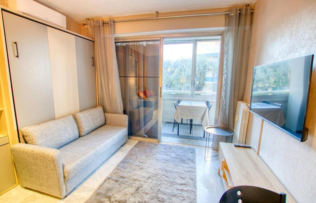 Studio Antibes Centre ville - Parking WIFI Climatisation - LIMESTAY - 4