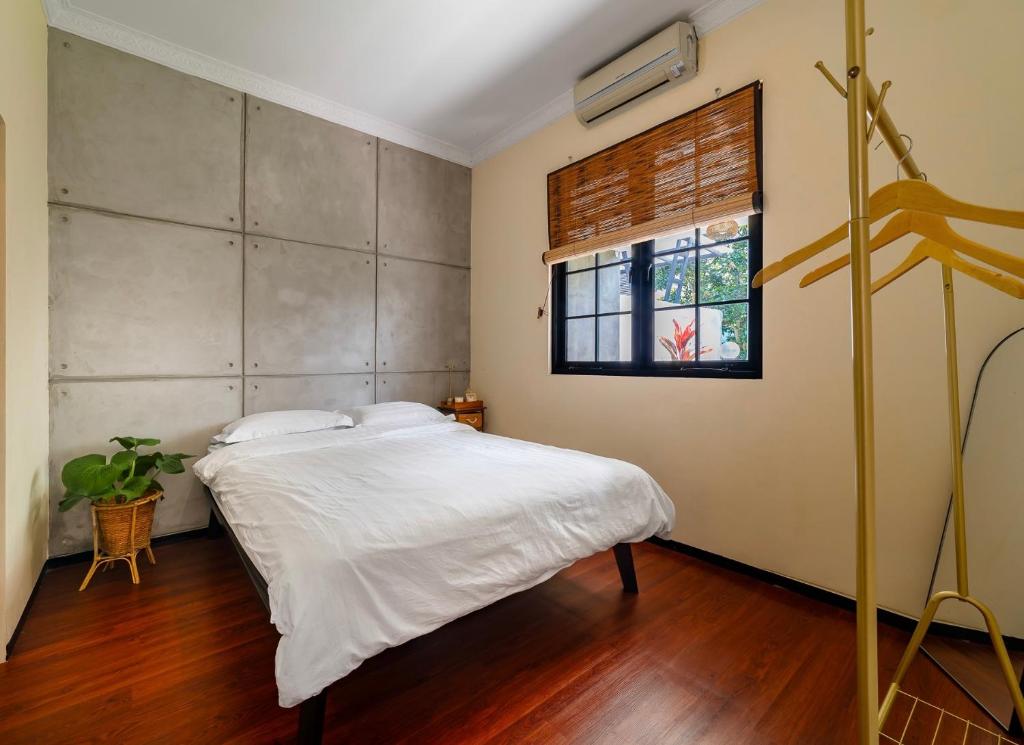 Dhome by Riana, Wendit