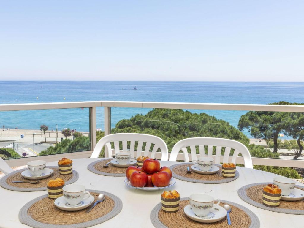 Apartment Blanes Playa by Interhome - 2