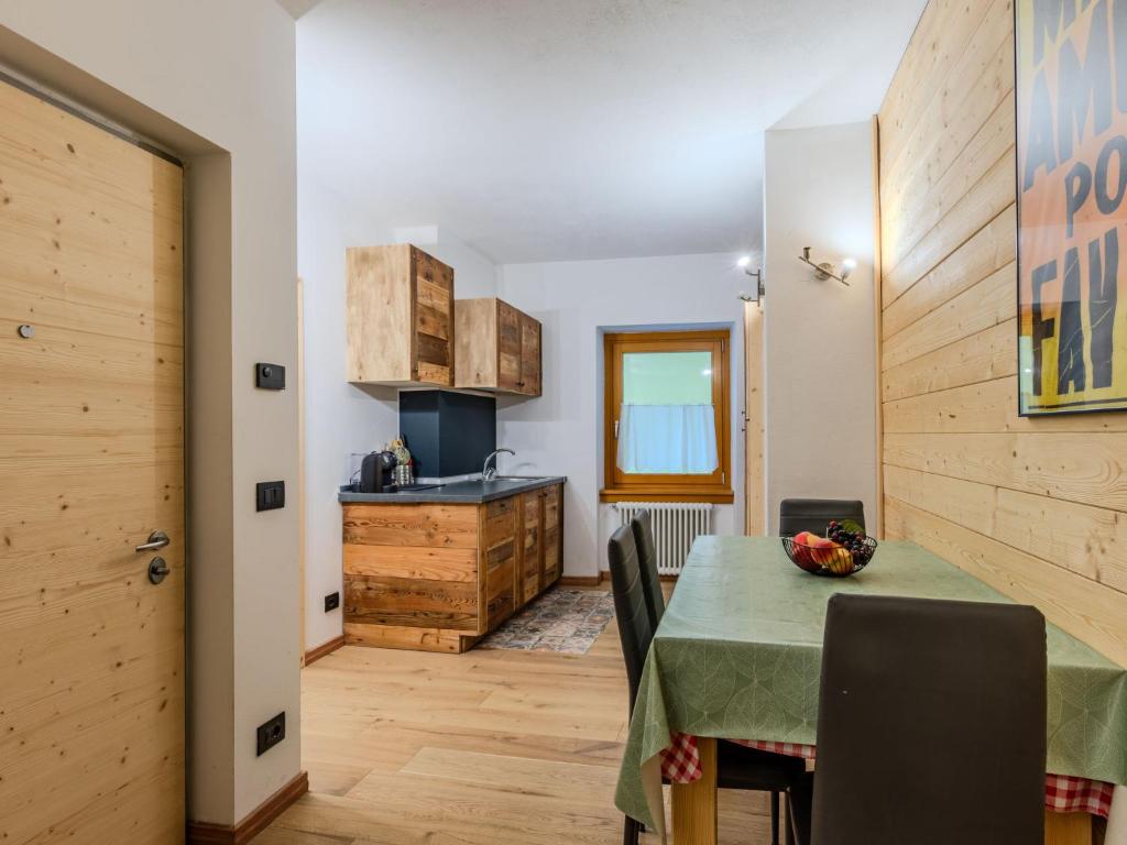 Apartment Il Rifugio della Virtù by Interhome - 2