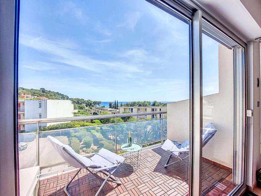 Apartment Le Fidji-2 by Interhome - 5