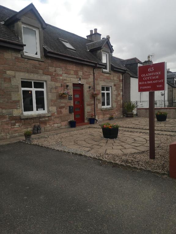 Gladstone Cottage, Inverness