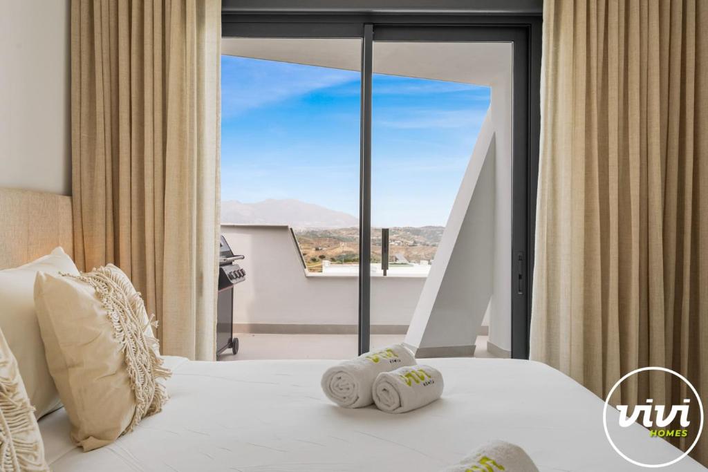 ViVi Homes - Casa la Perla - terrace - gym - pool - 5