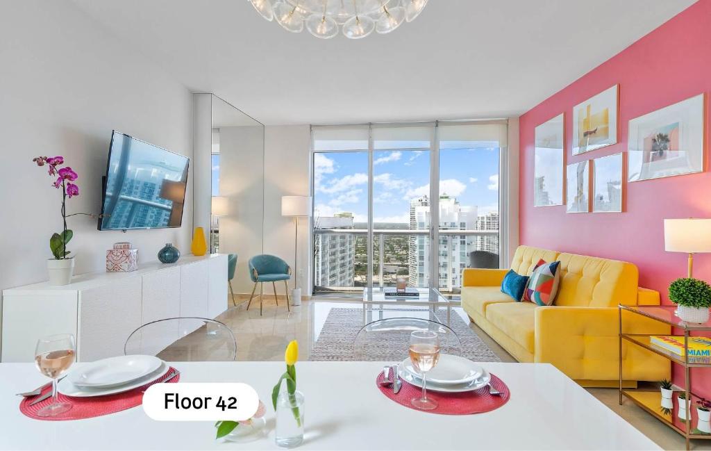 MVR - Top-Tier Brickell High-Rise Stay, Miami