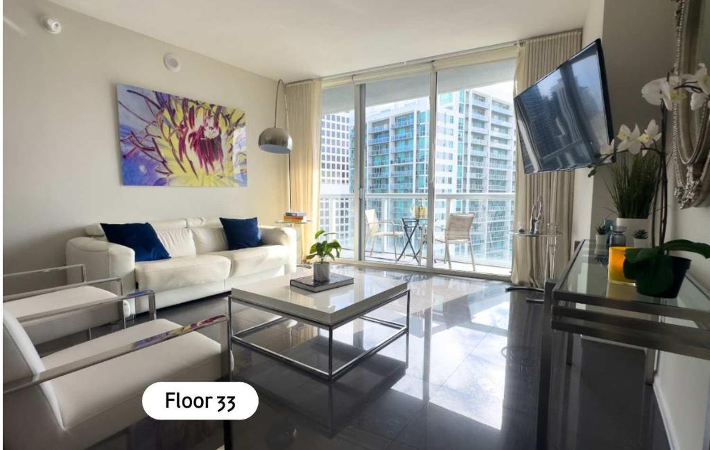 MVR Panoramic Views & King Comfort, Miami