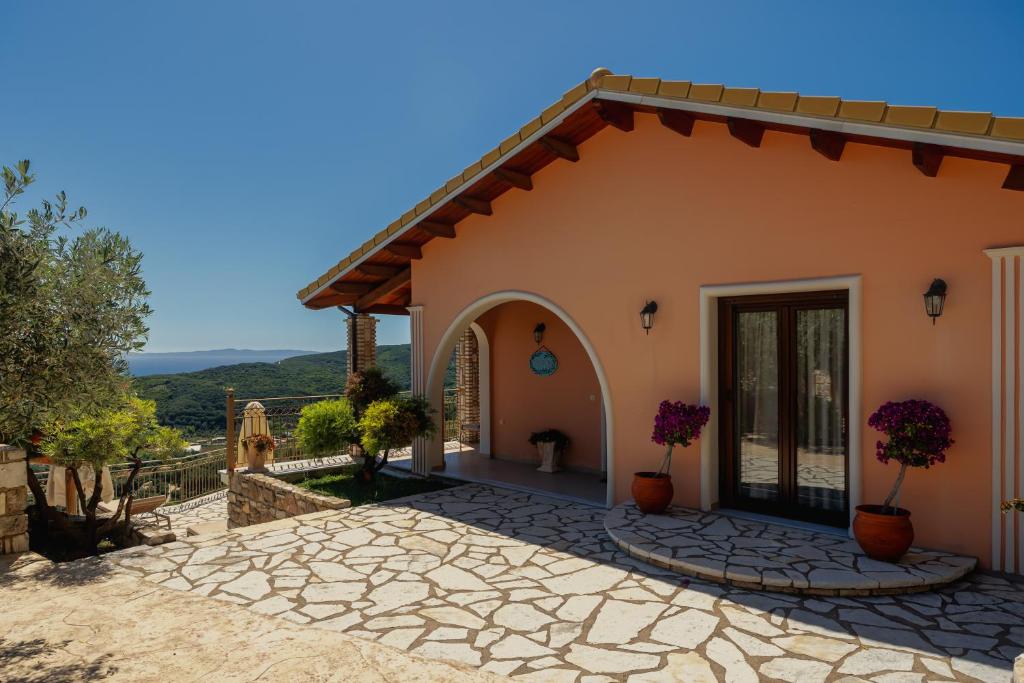 Apolis Villas & Suites Resort