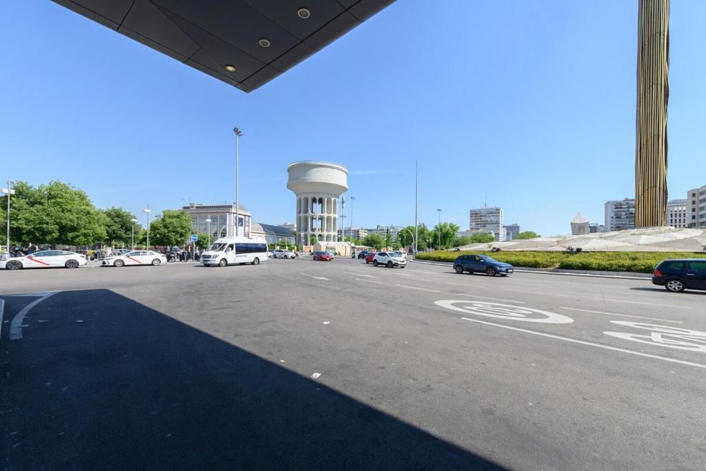 Versatile Space in Madrid Rent Temporary NMO42HA - 3