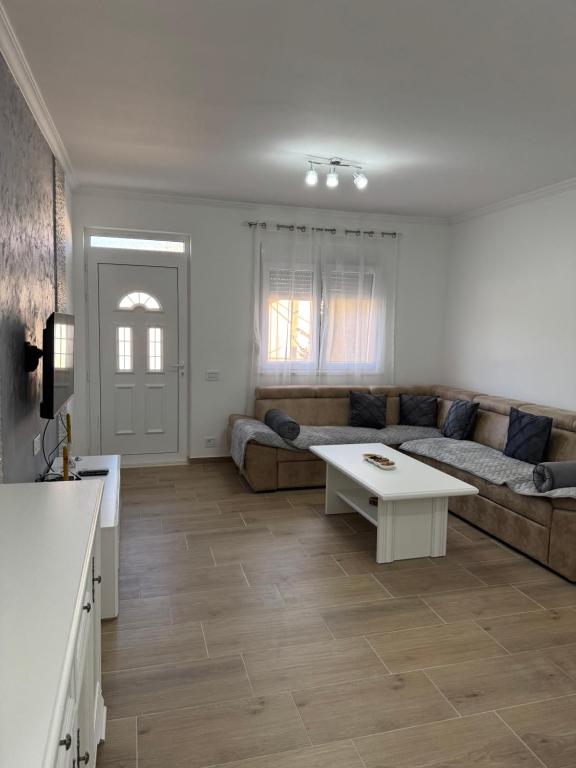 Lukic Guest house - 5