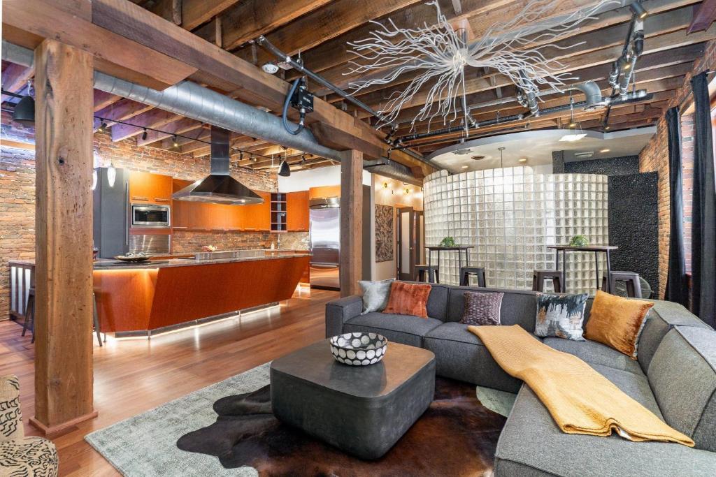 JamLoft - Printers Alley - Walk to Broadway, Nashville