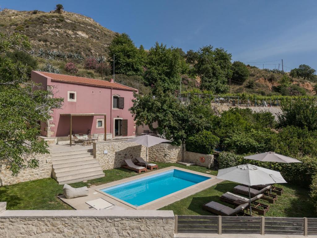 River View, Prasiaí