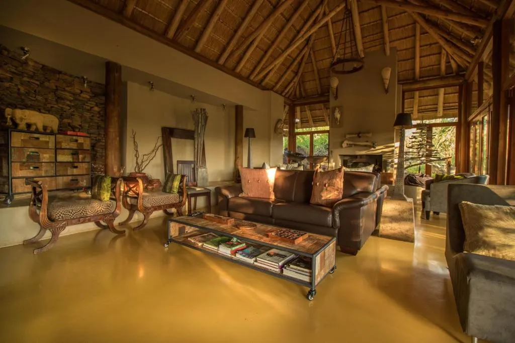Etali Safari Lodge, hotel in Madikwe Game Reserve
