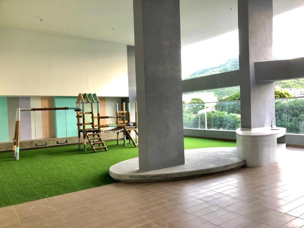 Lujoso apartamento cerca a Playa Rodadero - 4