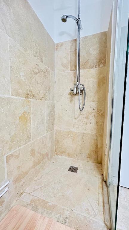 Studio Chanzy lumineux cozy avec terrasse Narbonne - 4