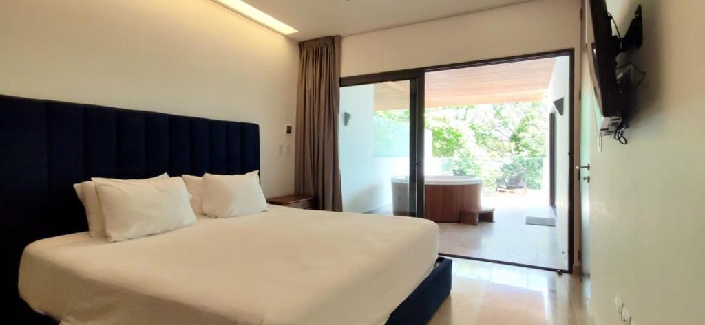 Next to the beach beautiful 2 bedroom apartment - 2