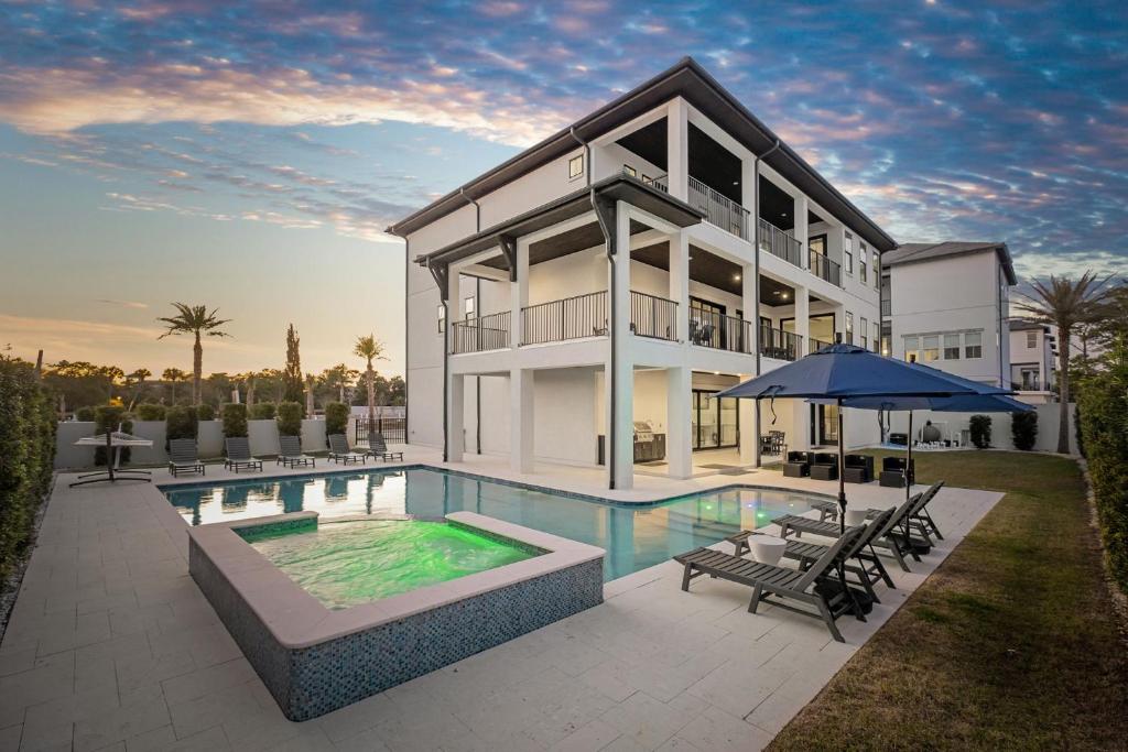 Emerald Palace by Travel Life Vacations, Santa Rosa Beach