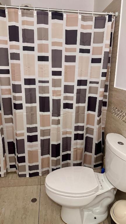 Apartment in front of the Ricardo Palma Clinic - 2