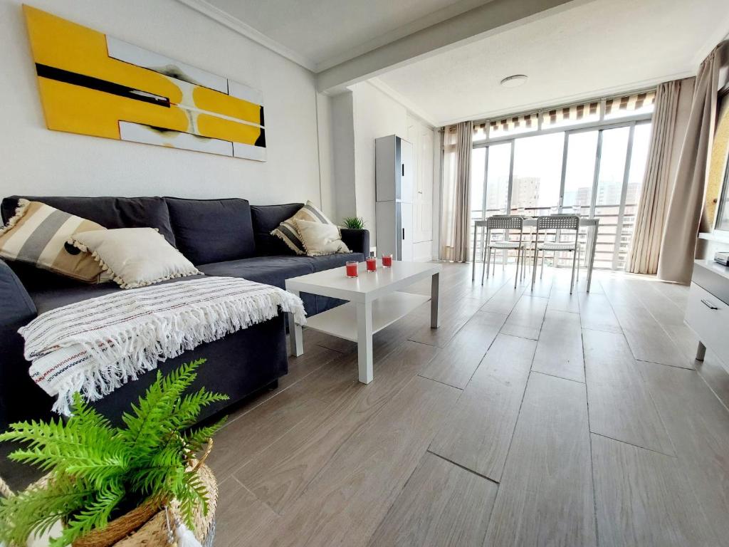 Moby suits A, Benidorm