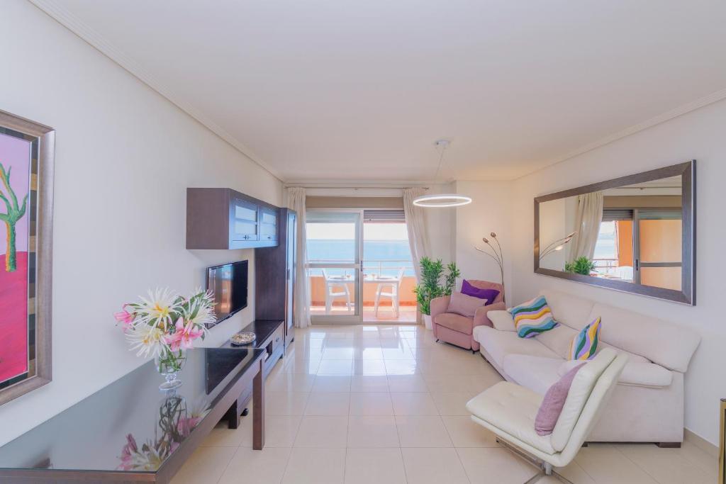 Amplio apartamento frente al mar - 4