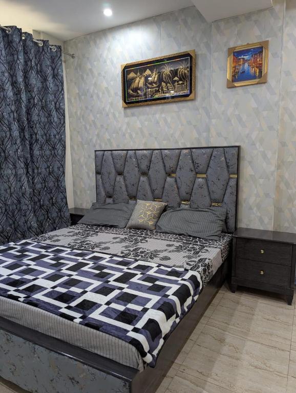 Atalia Height, Lahore