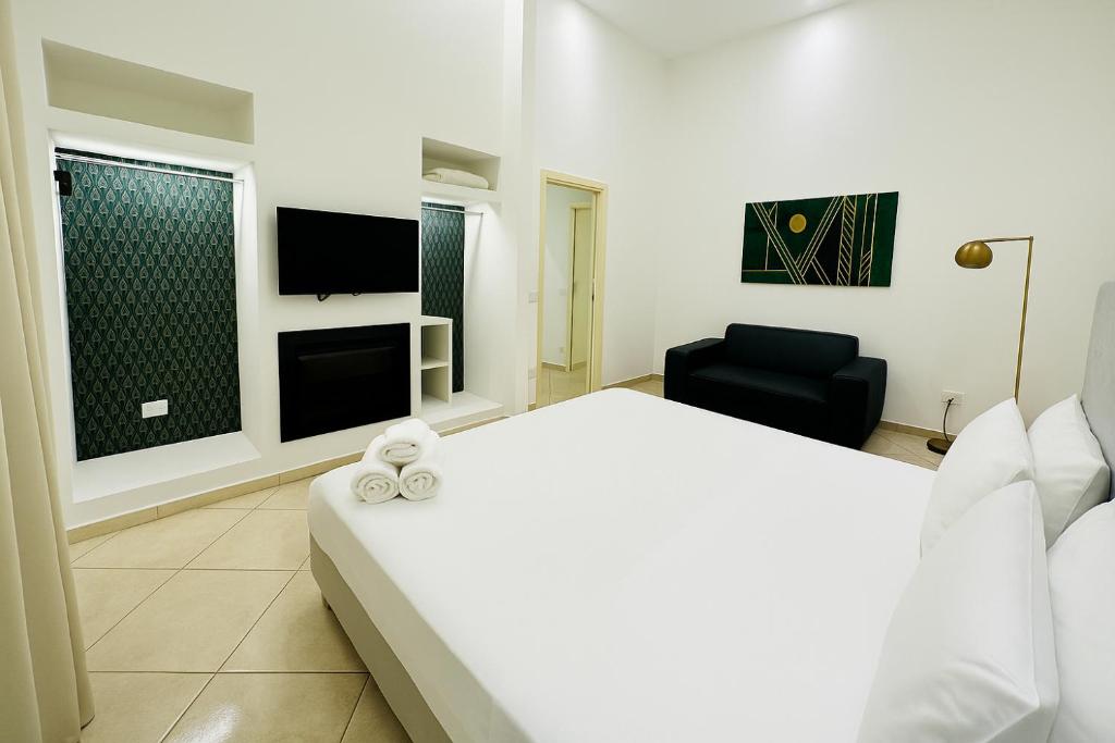 Garibaldi 118 Luxury Apartment - 5