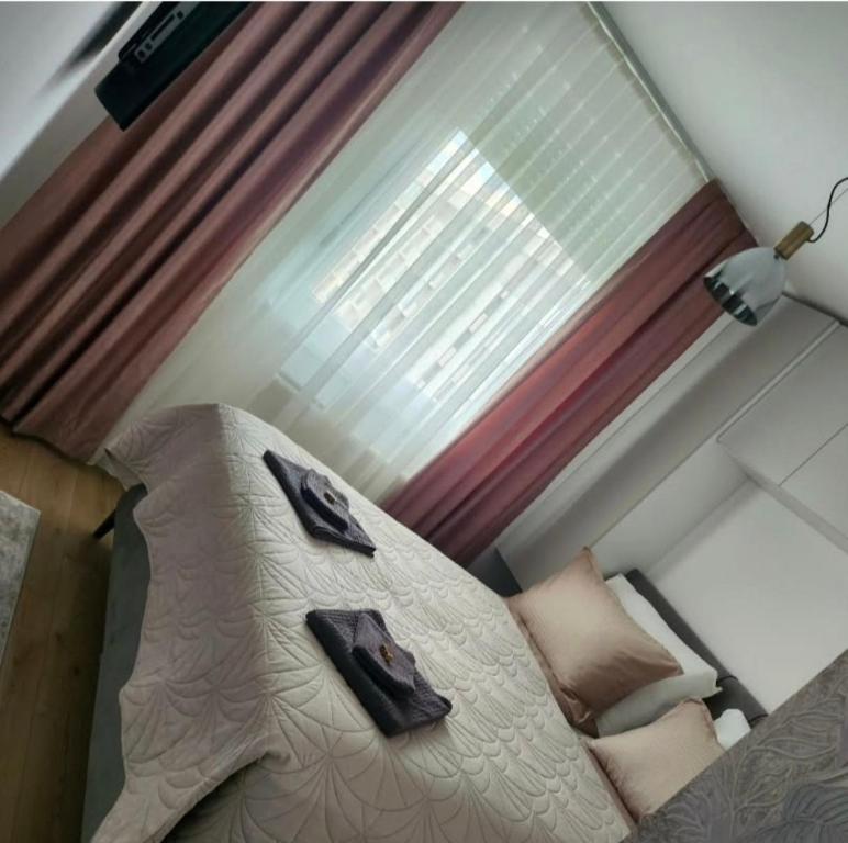 Stan na dan-Apartman MK, Donje Mladice