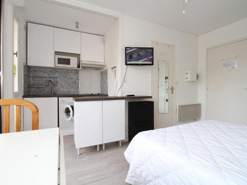 Studio rénové à Balaruc-les-Bains, proche Thermes - FR-1-553-304 - 3