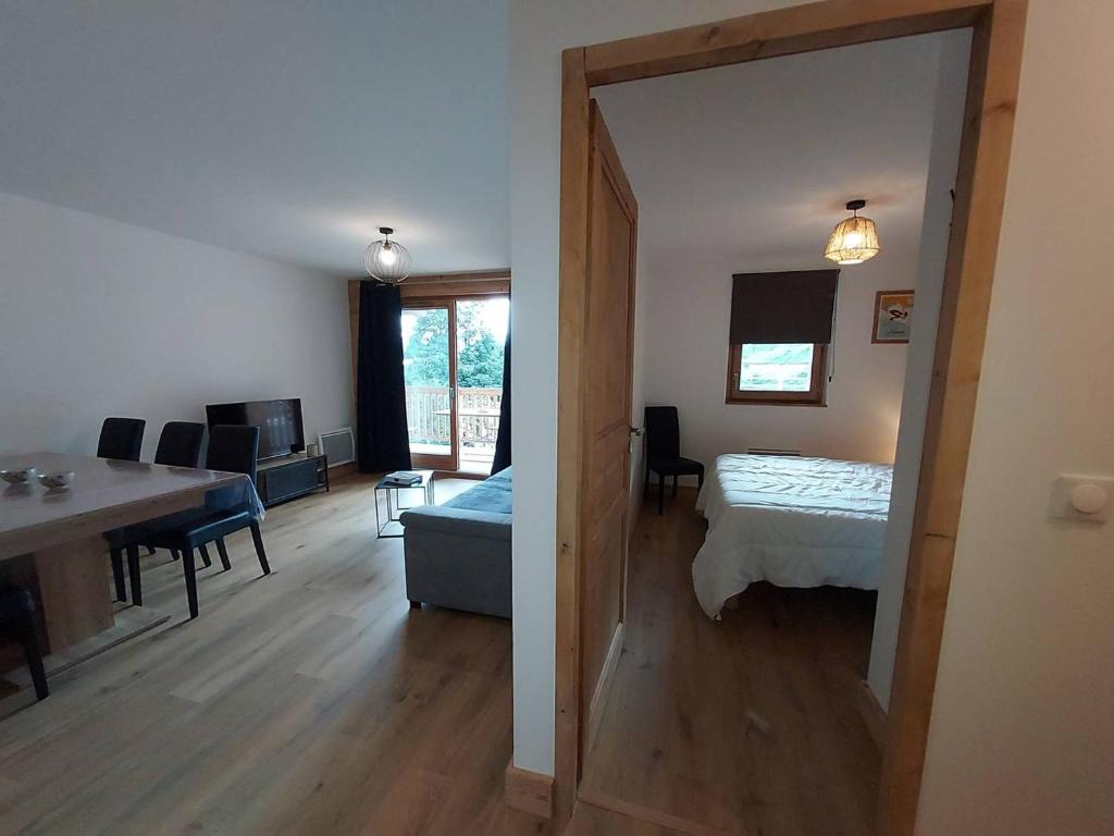 Appartement cosy 6 pers, accès pistes, parking inclus - FR-1-356-536 - 4