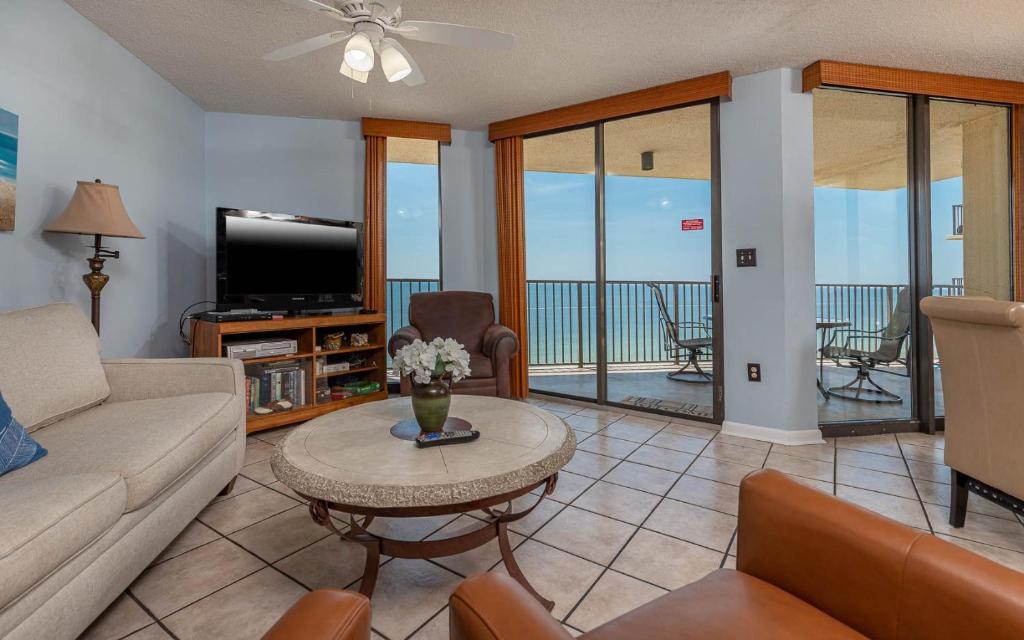 Phoenix IV 4111 condo, Orange Beach