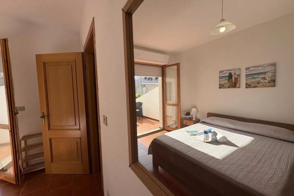 Bright flat near the beaches of Lu Bagnu - 3
