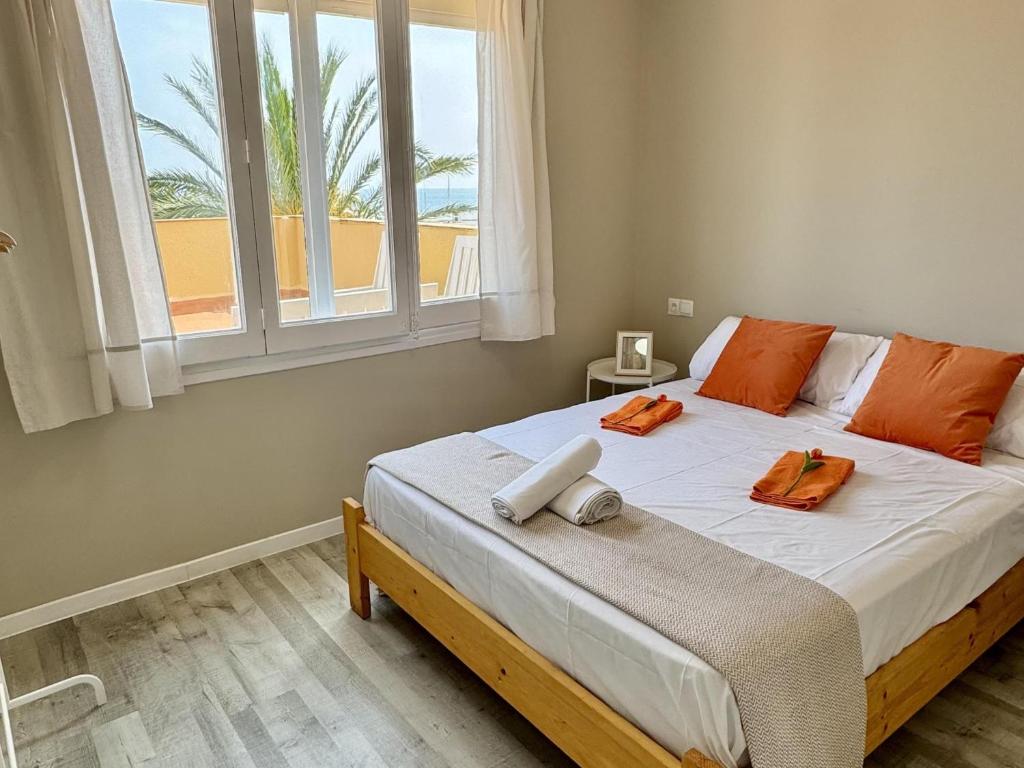 APARTBEACH ATICO SALOU y VISTAS CLUB NAUTICO - 5