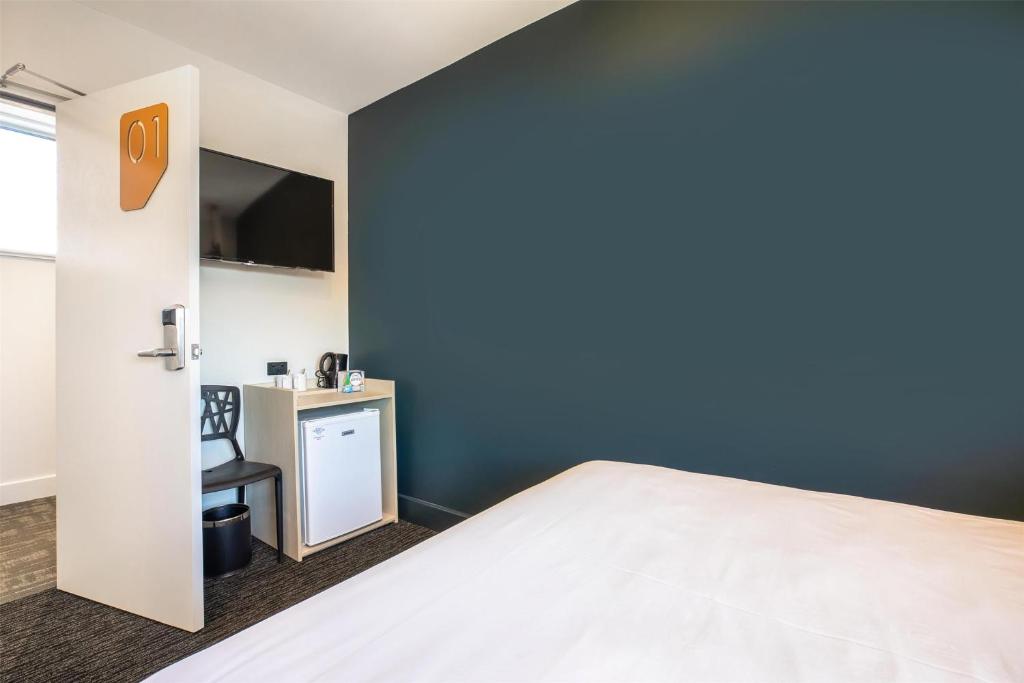 Nightcap at Chardons Corner Hotel, Brisbane