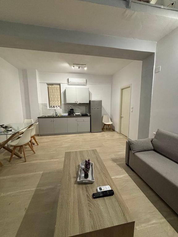 L Apartment, Lefkada