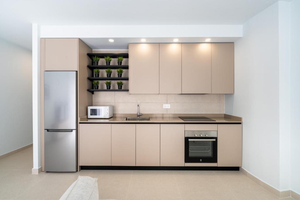 Moott Homes Suites Arco de Braulio 1B - 2